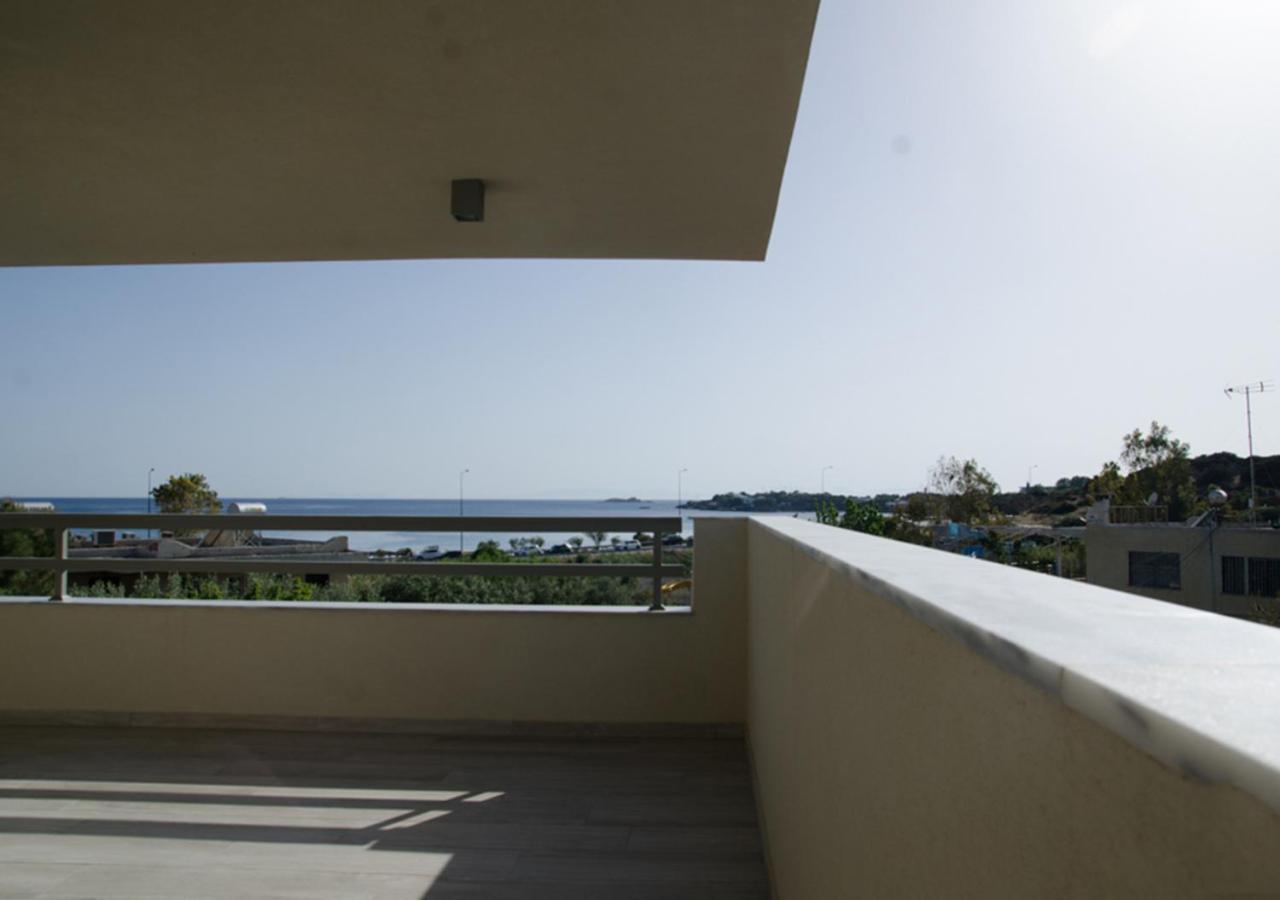 Sia Mare Apartment Kalivia Thorikou Exterior photo