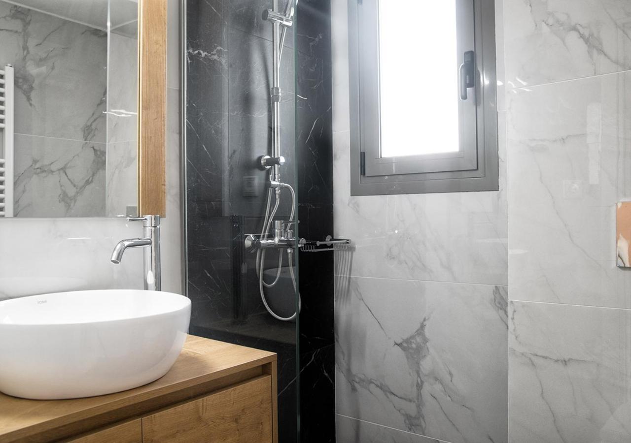 Sia Mare Apartment Kalivia Thorikou Exterior photo